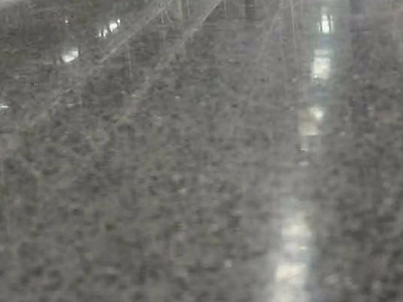 塑胶跑道厂家报价受哪些因素影响？厚度材料人工全面分析